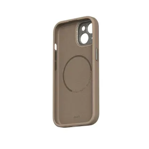 Moshi Napa fodral i veganskt läder för iPhone 15 i Woodsmoke Brown med strukturerad baksida och upphöjd kant