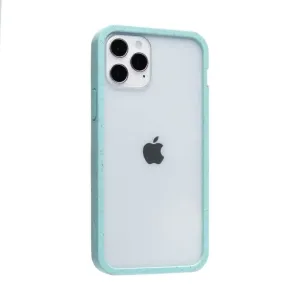 Pela genomskinligt skal för iPhone 12/12 Pro med ljusblågröna kanter och upphöjt kameraskydd