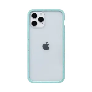 Pela transparent skal för iPhone 12/12 Pro med ljusblå, spräcklig kant och kamerautskärning