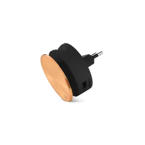Usbepower AERO Mini Luxury Edition väggladdare med två USB-portar, svart och kopparfärgad design för vägguttag