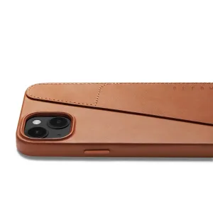 Mujjo Full Leather Wallet Case för iPhone 15 Plus i ljusbrunt, med plånboksflik, sydda kanter och kamerautskärning