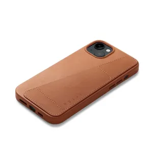 Mujjo plånboksfodral i brunt läder för iPhone 15 Plus och 14 Plus med sydda paneler och kamerautskärning