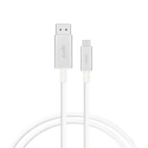 Moshi vit USB-C till USB-A-kabel med silverfärgade kontakthus och spiralformad sladd mot vit bakgrund