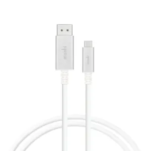 Moshi vit USB-C-kabel med silverfärgade kontakter och gjuten dragavlastning mot vit bakgrund