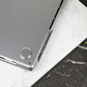 Coque rigide mate Moshi iGlaze pour MacBook Pro 16 pouces (2021), avec découpes d’aération et pieds surélevés
