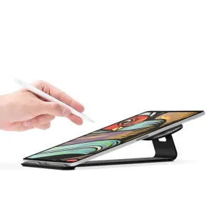 Soporte inclinado negro para tablet Twelve South parcSlope2, con iPad y lápiz óptico para dibujar