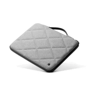 Twelve South SuitCase funda rígida acolchada gris para MacBook Pro/Air de 15"/16" con asa y ribete negro