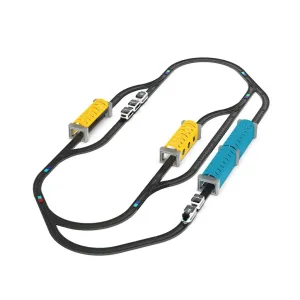 Pack de torres de soporte Intelino con torres apiladas que sostienen un circuito elevado de tren de juguete y un trazado de puente