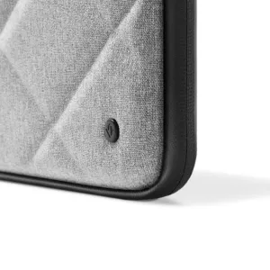 Twelve South SuitCase grått 13-tumsfodral för MacBook Pro/Air med quiltat tyg, svart kant och logotypmärke