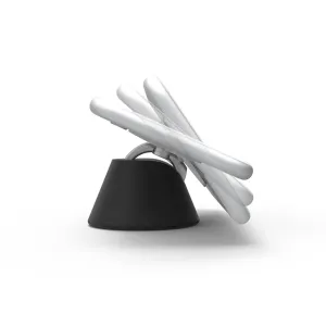 soporte para teléfono iRing Dock negro con soporte curvo plateado y smartphone en ángulo sobre fondo blanco de estudio