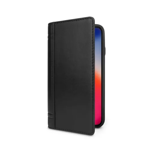 Funda tipo cartera folio Journal de cuero negro de Twelve South para iPhone XR, cerrada sobre fondo blanco