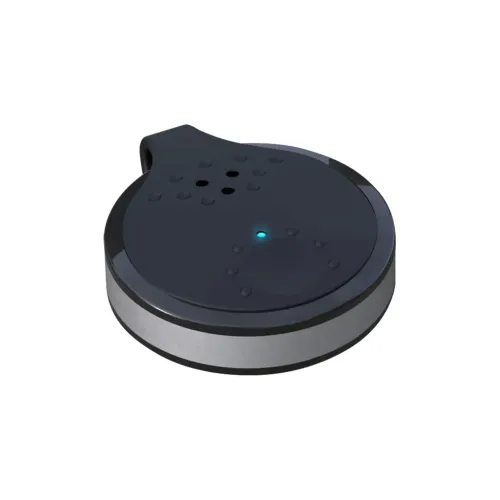 Orbit Protect, alarma personal con localización GPS, mostrada como un dispositivo wearable compacto, redondo, negro y gris.